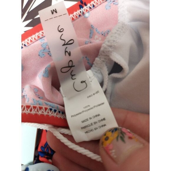 ☀️NWT Cupshe Paisley print Cut Out One Piece Swimsuit, women's M - Picture 8 of 10